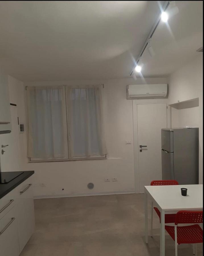 Appartamento Roma パルマ エクステリア 写真